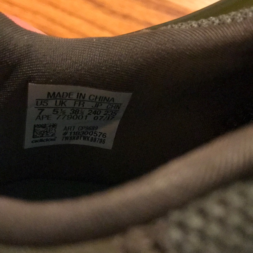 sneakers - Picture 4 of 4